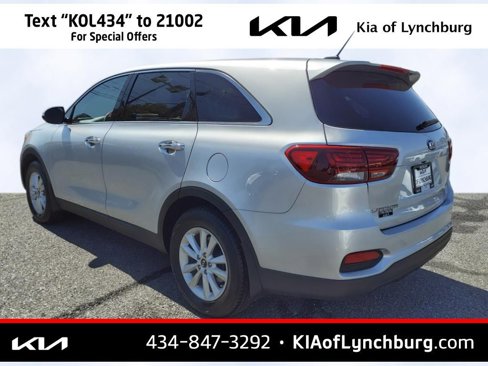 Used 2020 Kia Sorento LX image 6