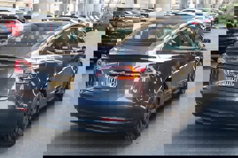 Used 2019 Tesla Model 3 Long Range image 6