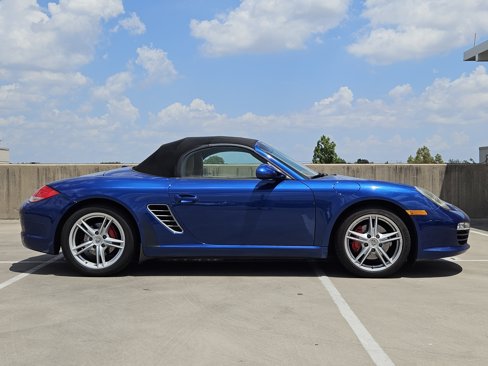 Used 2011 Porsche Boxster S image 9