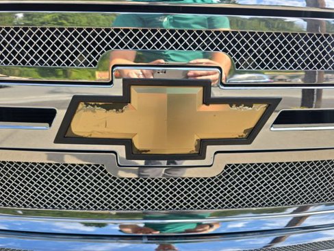 Used 2011 Chevrolet Silverado 3500 LTZ image 35