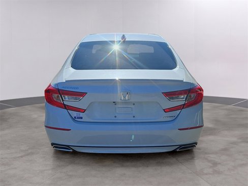 Certified 2018 Honda Accord Sport image 5