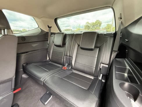 Used 2021 Volkswagen Atlas SE image 17