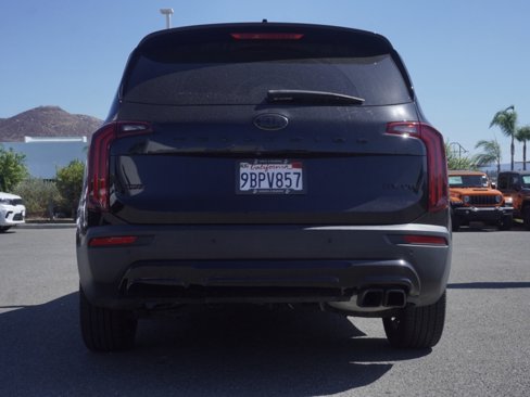 Used 2021 Kia Telluride EX w/ EX Premium Package image 5