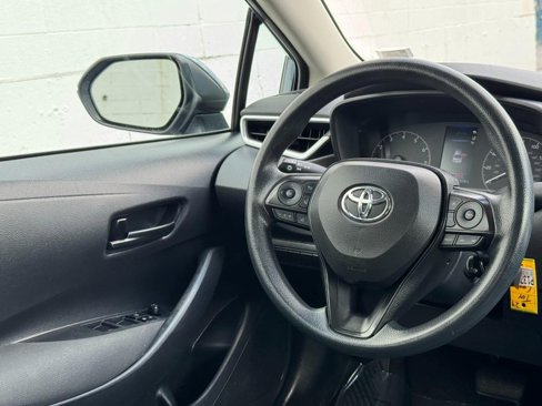 Used 2024 Toyota Corolla LE image 12