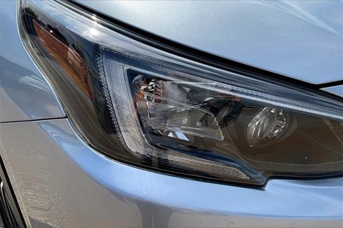 Used 2022 Subaru Outback Premium image 31
