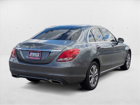 Used 2018 Mercedes-Benz C 300 4MATIC Sedan image 5