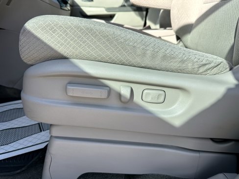 Used 2015 Honda Odyssey EX image 25