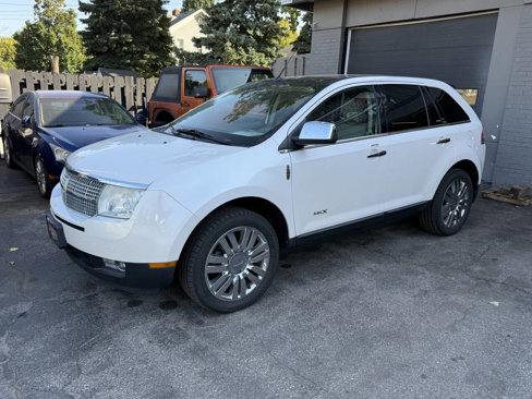 Used 2010 Lincoln MKX 2WD image 2