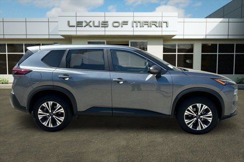 Used 2023 Nissan Rogue SV image 9