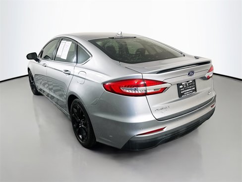 Used 2020 Ford Fusion SE w/ Equipment Group 151A image 5