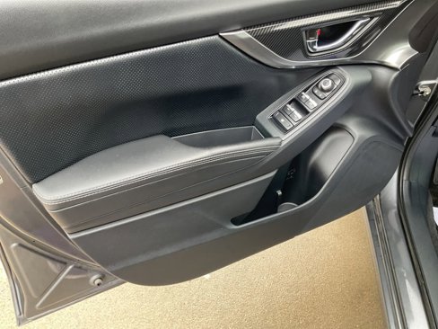 Used 2019 Subaru Impreza 2.0i Limited w/ Popular Package #2 image 10