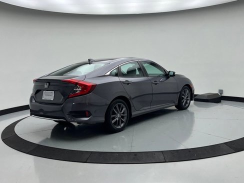 Used 2019 Honda Civic EX image 9