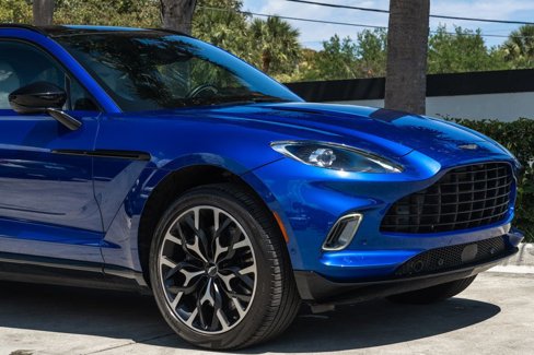 Used 2021 Aston Martin DBX image 11