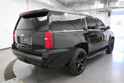 Used 2019 Chevrolet Suburban LT image 7