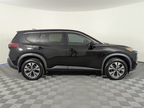 Used 2021 Nissan Rogue SV image 4