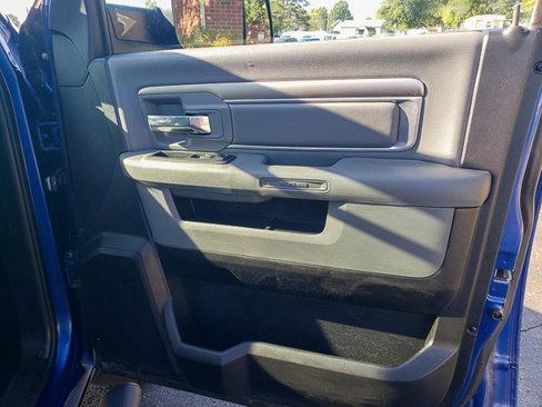 Used 2015 RAM 1500 Outdoorsman image 26
