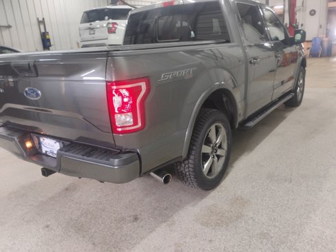 Used 2015 Ford F150 XLT w/ Equipment Group 301A Mid image 26