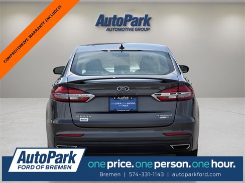 Used 2020 Ford Fusion Titanium image 6