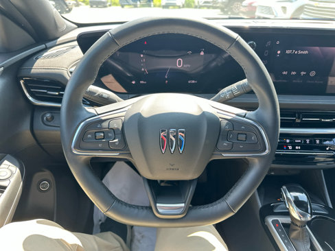 Used 2024 Buick Envista Avenir image 16