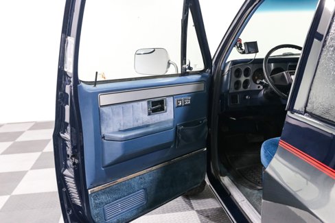 Used 1986 Chevrolet Blazer 4WD image 15