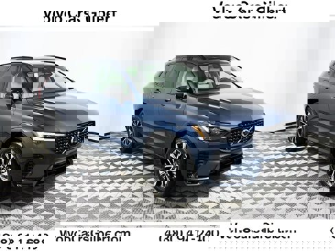 Used 2025 Volvo XC60 B5 Core w/ Protection Package Premier image 1
