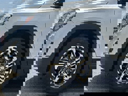 Used 2019 GMC Terrain SLT w/ Preferred Package image 10