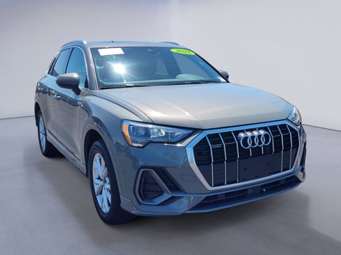 Used 2022 Audi Q3 2.0T Premium image 3