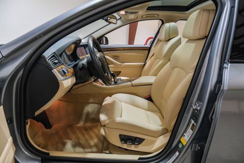 Used 2011 BMW 535i Sedan image 4