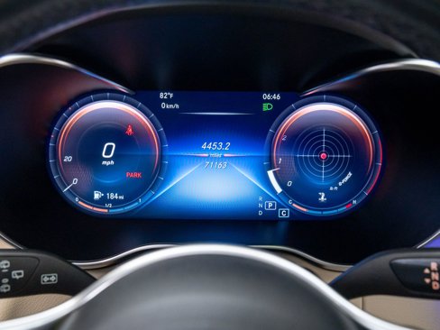Certified 2020 Mercedes-Benz GLC 300 4MATIC image 21