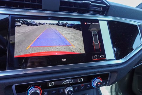 New 2025 Audi Q3 2.0T Premium image 24