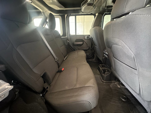 Used 2020 Jeep Wrangler Unlimited Sport S image 26