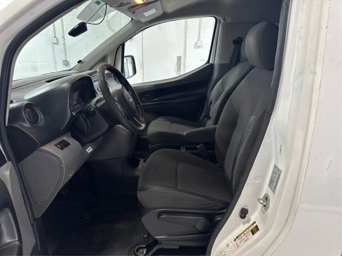 Used 2015 Chevrolet City Express LS image 9
