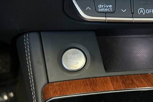 Used 2022 Audi Q5 2.0T Premium Plus image 22