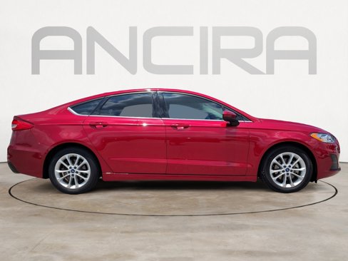 Used 2019 Ford Fusion SE image 14