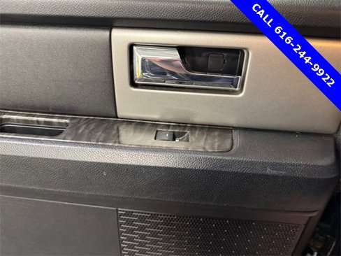 Used 2017 Ford Expedition Limited image 18