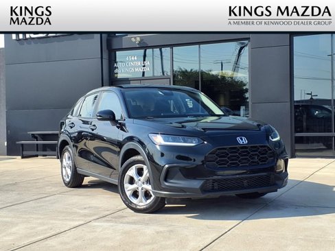 Used 2023 Honda HR-V LX image 1
