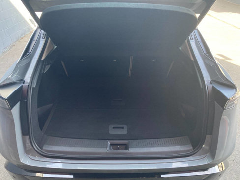 Used 2024 Nissan Ariya FWD image 20