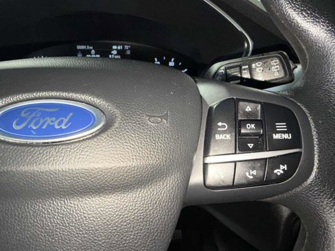 Used 2020 Ford Escape SE image 14
