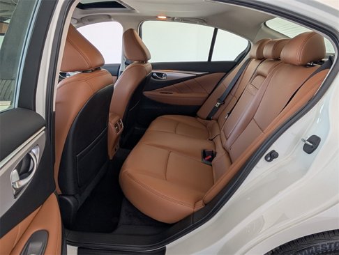 Certified 2024 INFINITI Q50 Luxe image 7