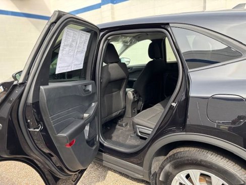 Used 2025 Ford Escape Active w/ Cold Weather Package image 15