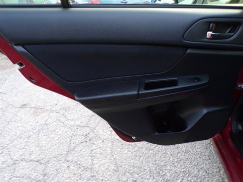 Used 2014 Subaru Impreza 2.0i Premium w/ All-Weather Package w/CVT image 18