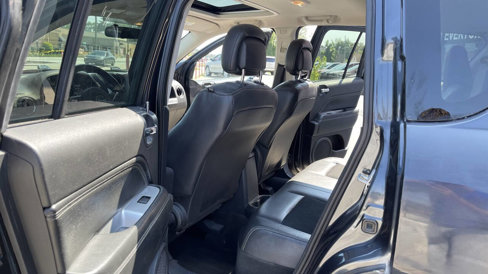 Used 2014 Jeep Compass Latitude w/ Sun/Sound Group image 19