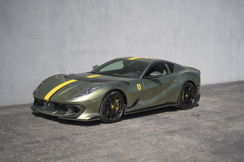Used 2023 Ferrari 812 Competizione image 1