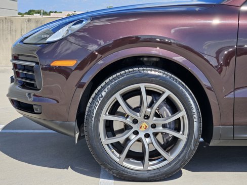 Certified 2021 Porsche Cayenne Coupe image 13