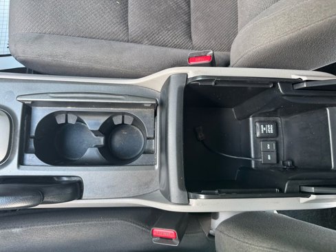 Used 2011 Honda Accord EX image 30