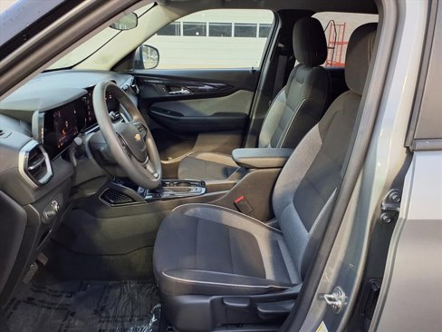 Used 2024 Chevrolet TrailBlazer LT image 12