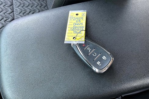 Used 2023 Chevrolet Equinox LT image 35