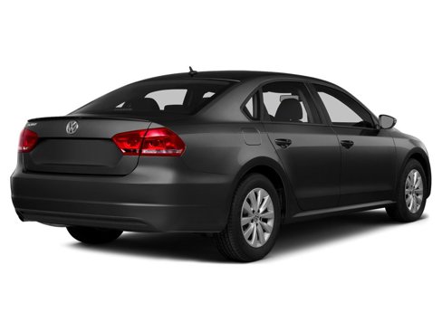 Used 2015 Volkswagen Passat 1.8T S image 2
