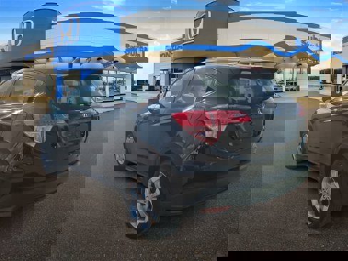 Used 2016 Honda HR-V LX image 6