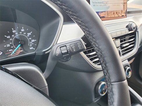 Used 2022 Ford Escape SE image 16